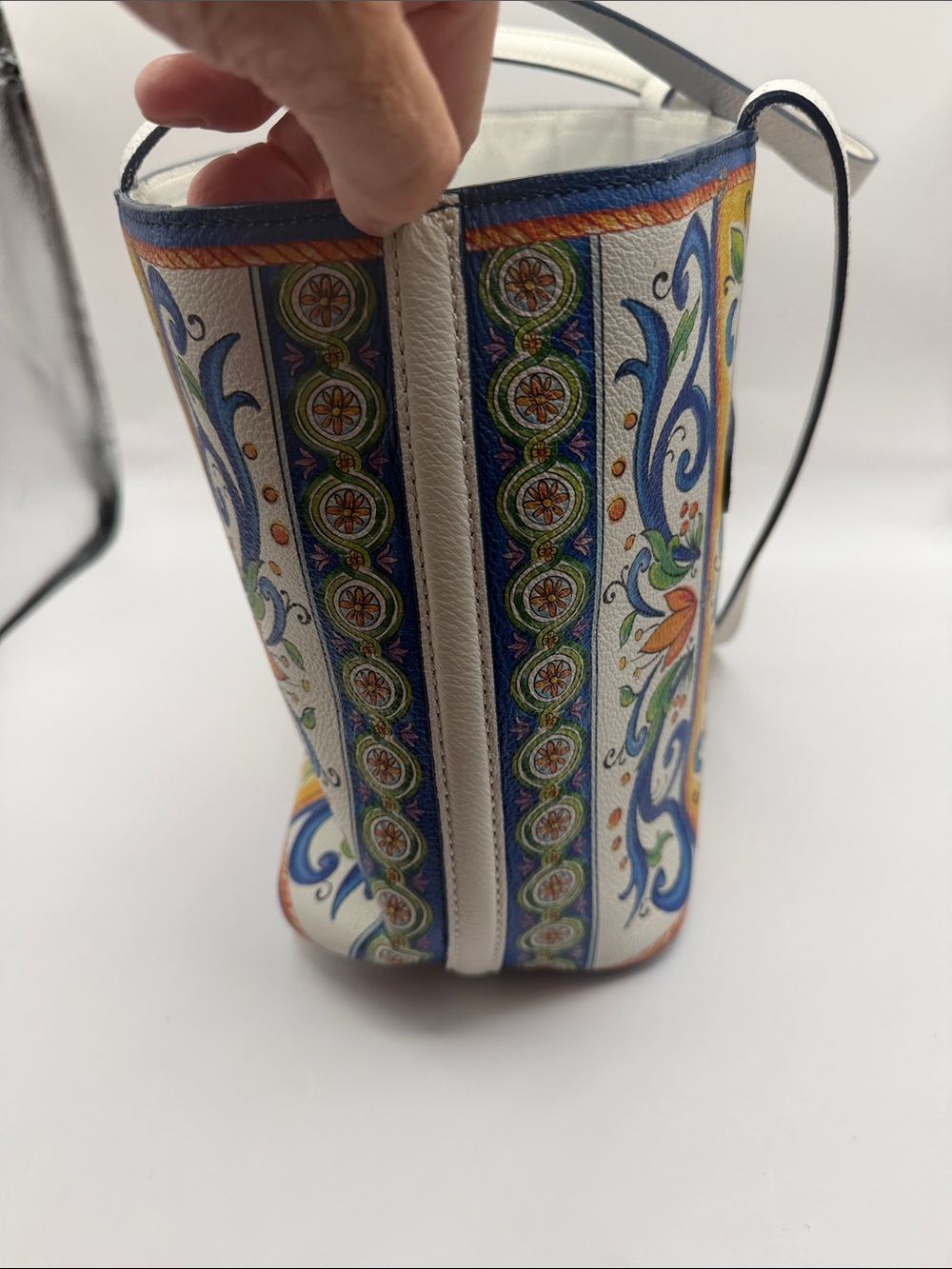 Retired Brighton La Farfalla Carina Tile Handbag - Picture 5 of 16